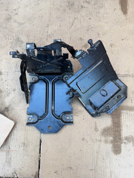 Кожух аккумулятора основание BMW IX1 U11 0,0 электрическое 9836613, фото 1