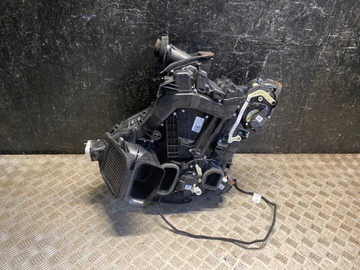 Корпус вентилятора Tesla Model 3 2022 149471400H, фото 1
