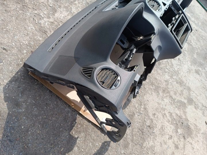 Торпедо Консоль VW Caddy III, фото 8
