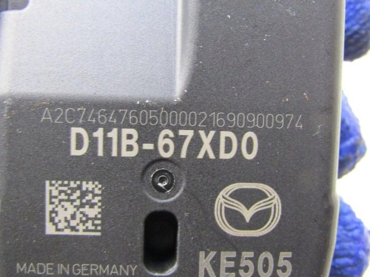 Камера передняя Mazda OE D11B67XD0, фото 4