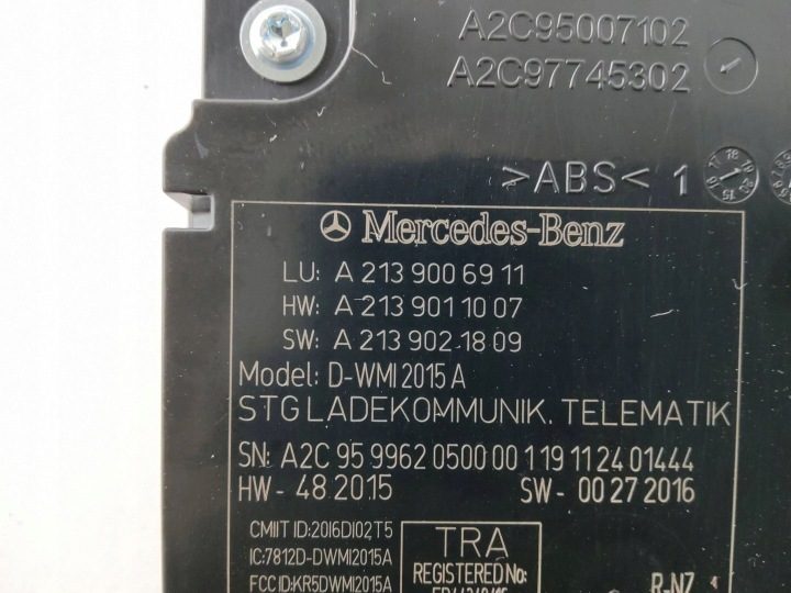 2020 Mercedes-Benz E W213 Беспроводная зарядка A2139006911, фото 3
