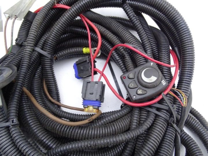 EBERSPACHER AIRTRONIC M D4 4 кВт 12V ДИЗЕЛЬ АВТОНОМНЫЙ ОТОПИТЕЛЬ КОМПЛЕКТ, фото 3