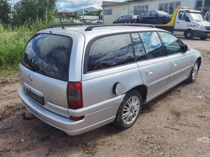 Opel Omega Впускной коллектор 2001 2.2L 90530759, фото 7