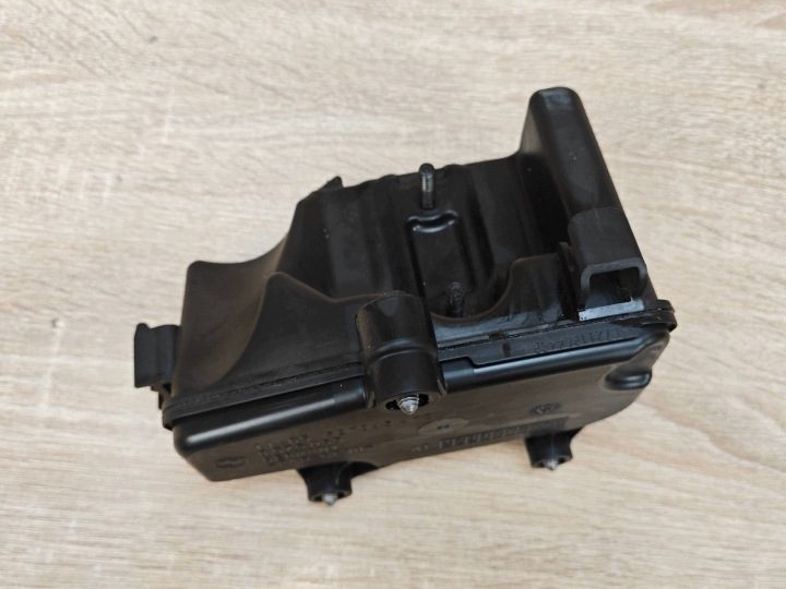 ОРИГИНАЛЬНЫЙ ВАКУУМНЫЙ БАЧОК BMW 840d G15 G16 G30 G11 G01 8575055 43 л.с., фото 2