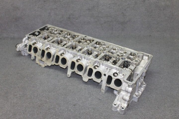 BMW F30 F32 F10 F01 F25 F15 - 3.0D N57D30A 258 л.с. - ГОЛОВКА БЛОКА ЦИЛИНДРОВ 7812927, фото 1