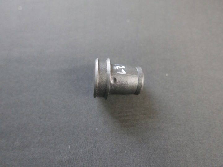 BMW F10 F20 F30 E90 G20 G30 F48 F45 F39 F15 ЗАГЛУШКА ГНЕЗДА ПРИКУРИВАТЕЛЯ, фото 2