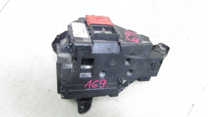 Mercedes W213 2.0 блок предохранителей A2135400750, фото 2
