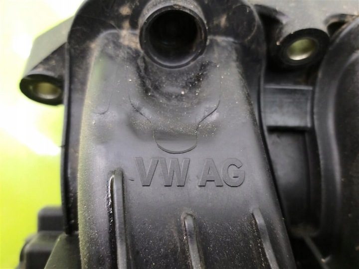 Впускной коллектор Skoda Yeti 1.4 TSI 2012-2017 VW AUDI 04E145749F 04E129711J, фото 8