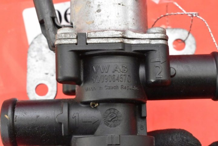 НАСОС ЦИРКУЛЯЦИИ ОХЛАЖДАЮЩЕЙ ЖИДКОСТИ 5Q0906457C VW ID.3 1 I 62Ah 204 Л.С. 19-21, фото 7