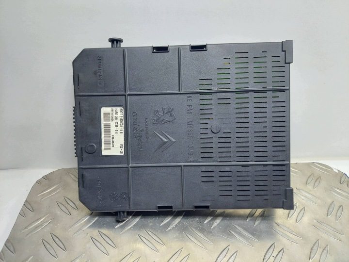 Блок предохранителей модуль BSI Peugeot 307 9663510180, фото 2