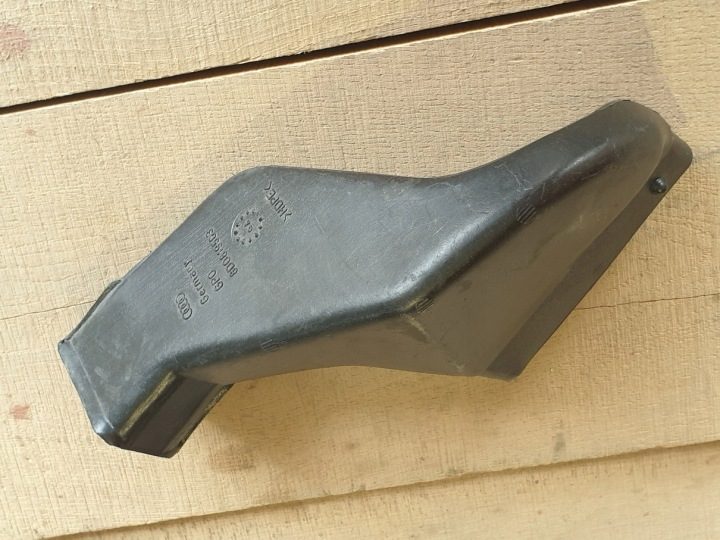 AUDI A4 B5 8D0819503 ВОЗДУХОВОД, фото 2