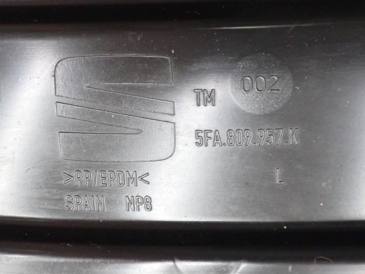Подкрылок левый передний оригинал 5FA809957K Seat Leon IV KL 25 г., фото 7