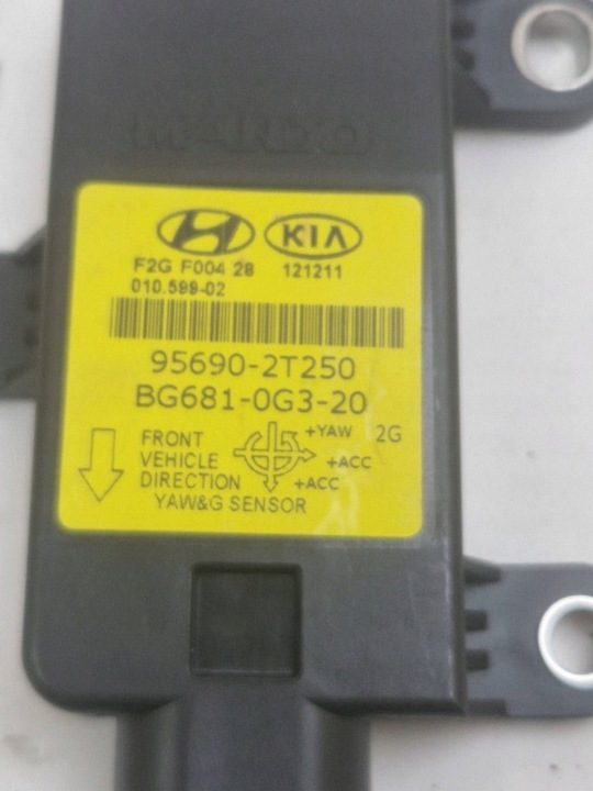 Hyundai i40 2013 Датчик ускорения ESP, фото 5
