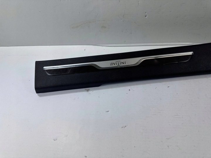 ESPACE V INITIALE ОБИВКА ОБШИВКА ПОРОГА ПРАВАЯ ПЕРЕДНЯЯ 769517146R, фото 2