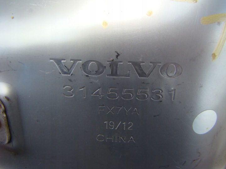 VOLVO V60 S60 18r>.KOŃCÓWKA ВЫХЛОПА PRAWA.E71, фото 3