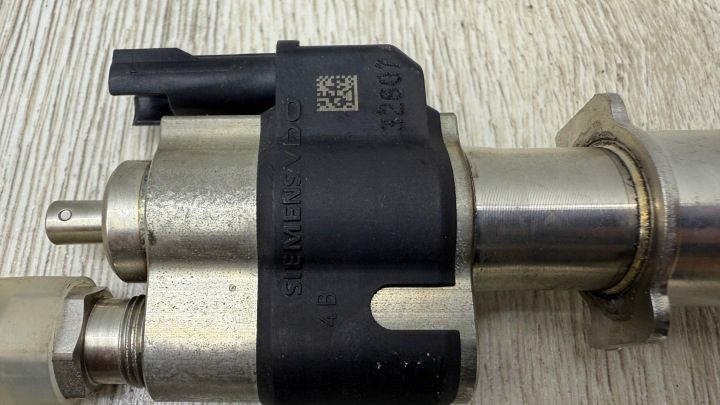 ТОПЛИВНАЯ ФОРСУНКА БЕНЗИН BMW E87 E88 E90 E92 E60 F10 PAK22/323WZ, фото 3