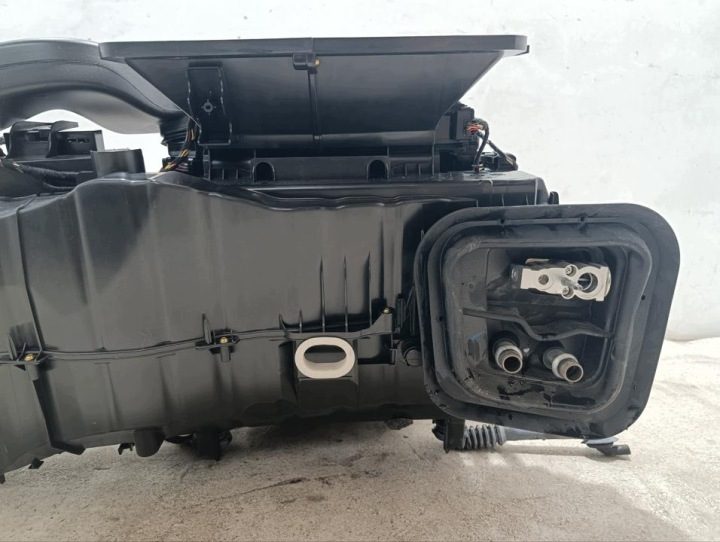 Корпус вентилятора A1678300405 Mercedes-Benz GLE 2022, фото 9