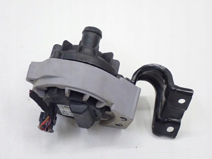 Дополнительная помпа 1EA965567L Cupra Born VW ID3 ID.3 PRO S EBJ 22 г., фото 2