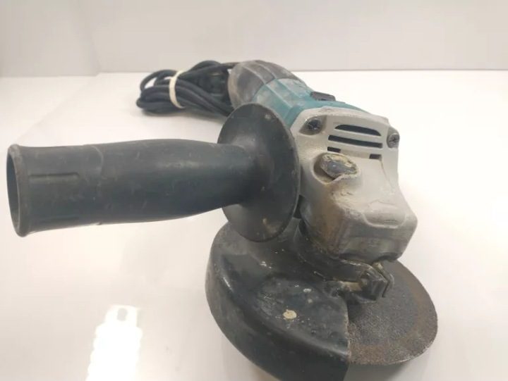 Угловая шлифмашина Makita GA4530R 115 мм 720W 110V, фото 2