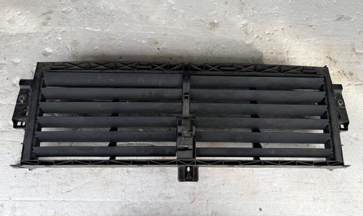 Audi Q7 4M воздуховод жалюзи шторка E07-103655, фото 1
