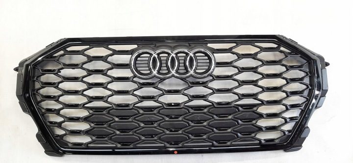 Audi Q3 S-Line решетка радиатора 83F853651 A B C, фото 1