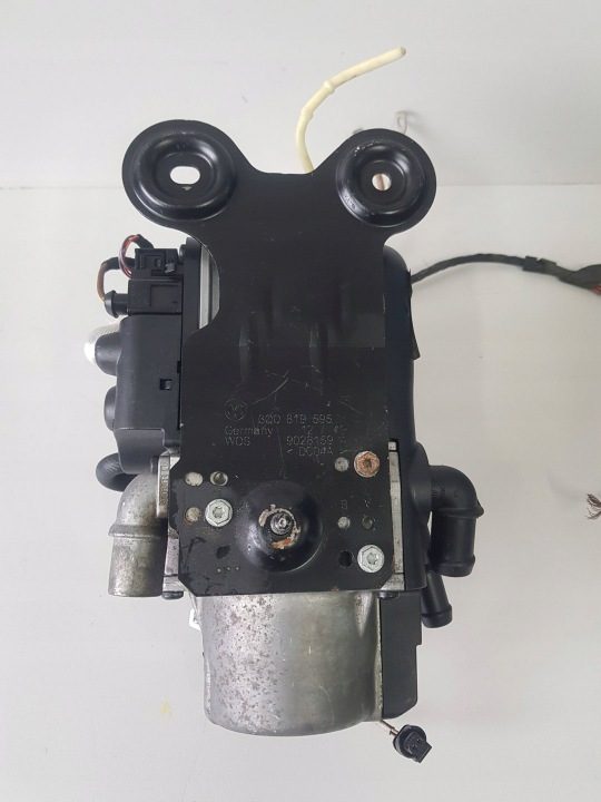 Автономный отопитель (Webasto) Audi A3 S3 8V 5Q0815005AJ, фото 5