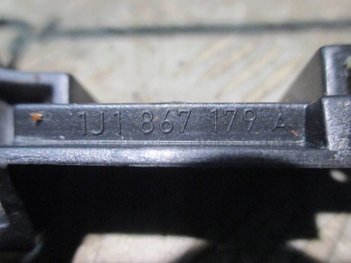 Накладка ручки внутренней двери передней Volkswagen Golf IV 1J1867179A, фото 4