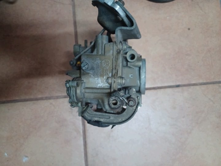 VW Golf Passat 32b 1.6 Карбюратор 056129016, фото 2