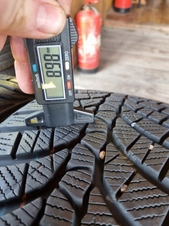 4× Шина зимняя Kumho WinterCraft WP51 225/45R18 95 В сцепление на снегу (3PMSF), фото 8