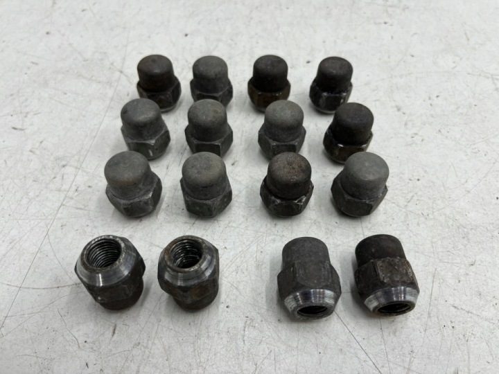 Гайки для дисков alumiowych Kia Hyundai Toyota Lexus Mazda M12x1,5 29 мм., фото 1