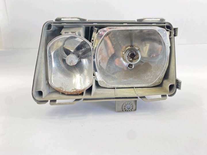 Фара левая передняя Mercedes W124 Hella корпус без Klosza поврежд., фото 1