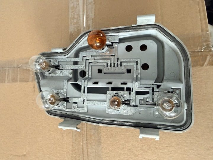Плата фонаря задняя правая VW Polo 9N кронштейн ламп 6Q6945258A оригинал, фото 4