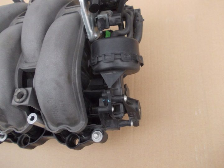 Впускной коллектор Ford Mustang 5,0 V8 GT 2011-2014, фото 4
