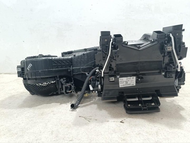 Корпус вентилятора A2138300805 Aston Martin DBX 2021, фото 7