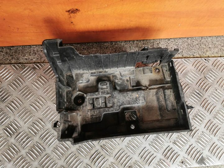 Площадка аккумулятора Peugeot 208 OE 967605408001, фото 3
