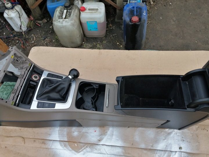 Центральный тоннель подлокотник VW Passat B6 КОЖА, фото 4