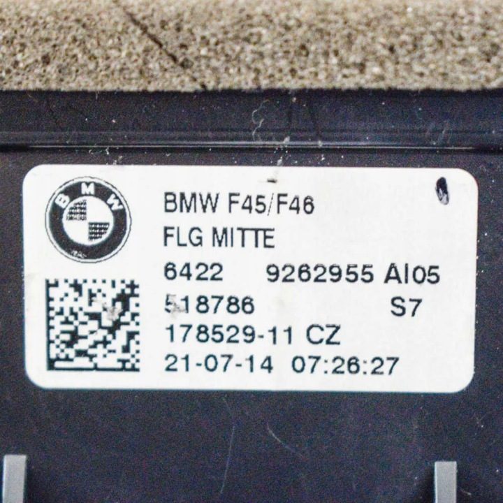 Воздухозаборник консоли BMW F40 9262955 1.6L дизель 2016, фото 5