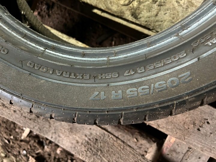 Шина летняя Continental ContiPremiumContact 2 205/55R17 95 H защита диска, усилитель (XL), фото 4