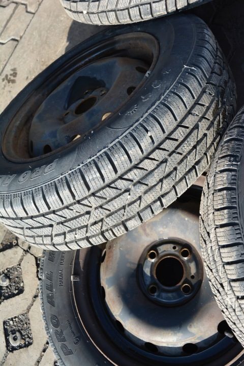 Dacia Sandero I Диски 15'' 4X100 шины всесезонные 185/65R15, фото 7