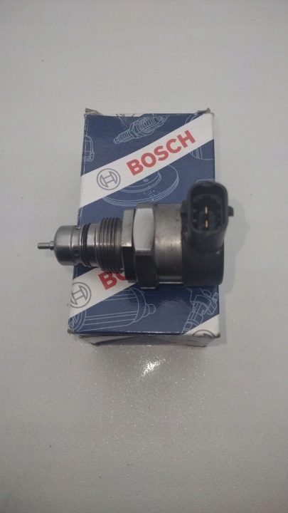 РЕГУЛЯТОР ДАТЧИКА ДАВЛЕНИЯ ТОПЛИВА BOSCH 0281006015, фото 3