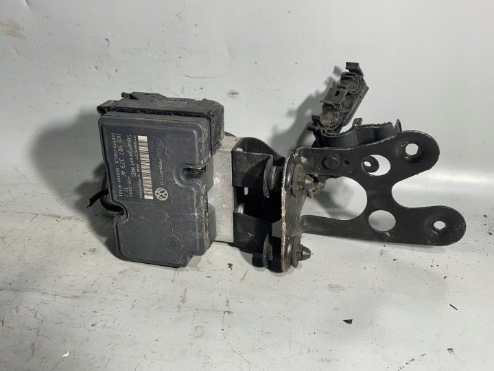 Насос ABS VW CADDY III ФУРГОН (2KA, 2KH, 2CA, 2CH) 1K0907379AF 1.9L дизель, фото 1