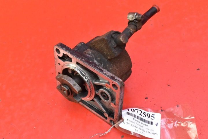 Насос вакуумный Citroen Jumper 1 I 2.8 HDI 127 л.с. 94-06, фото 2
