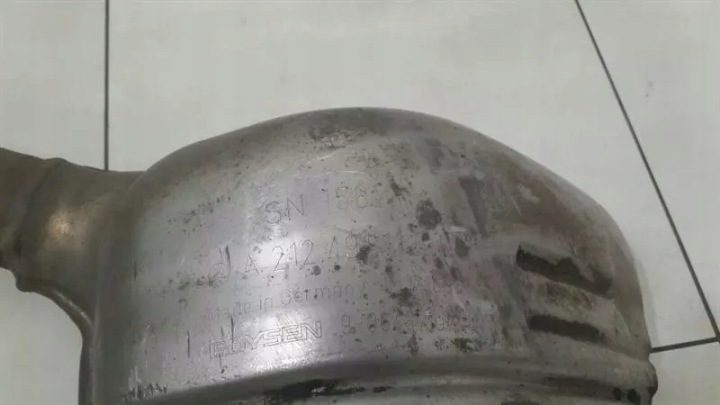 Mercedes E Класс W212 Выхлоп Silencer A2124907335 Muffler, фото 4