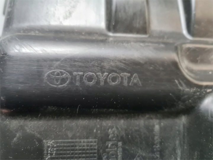 ПОДКРЫЛОК ПЕРЕДНИЙ ПРАВЫЙ TOYOTA YARIS IV 20 г. 53875-K0020, фото 3