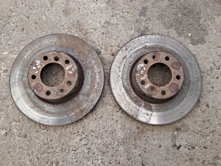 Диски тормозные ПЕРЕДНИЕ 324X30 мм 6 757 747 КОМПЛЕКТ BMW E38 E39 m62 E32 m70, фото 1
