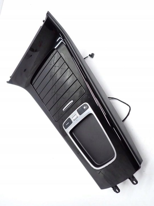 ТОННЕЛЬ ПАНЕЛЬ РАМКА ДЕКОР TOUCHPAD IDRIVE ЕВРОПА MERCEDES CLA II 118 X118 24 г., фото 3