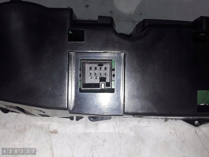 2004 Mercedes E класс Модуль управления кондиционером 2118300190 НЕИСПРАВНЫЙ, фото 4