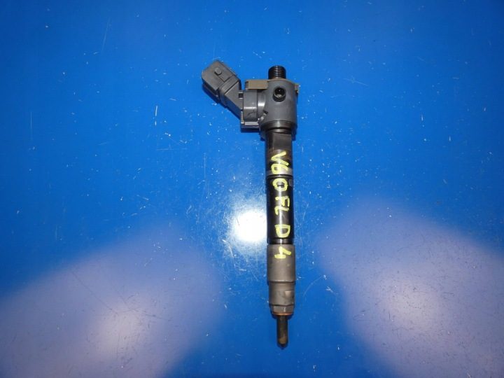 Форсунка Volvo V40 V60 S60 V70 V90 XC60 XC90 2.0 дизель D3 D4 31405404, фото 1