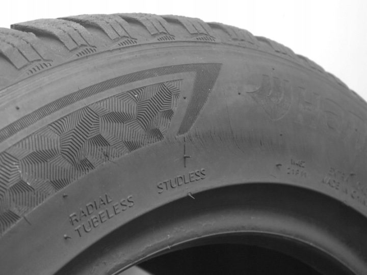 Шина зимняя Hankook Winter i*cept RS3 W462 225/55R17 101 В сцепление на снегу (3PMSF), защита диска, усилитель (XL), фото 4