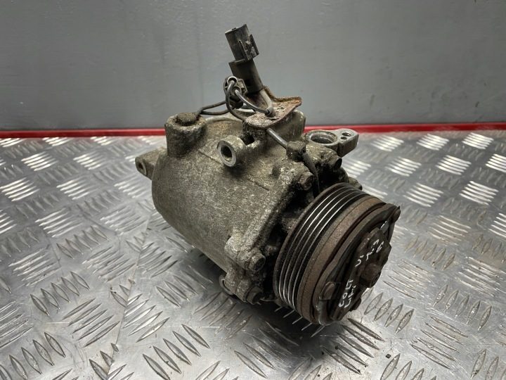 Компрессор кондиционера MN164472 Mitsubishi Colt VI рестайлинг 1,3B, фото 2